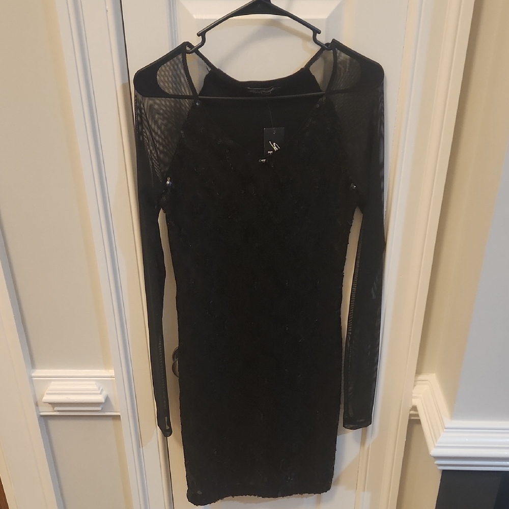 Elegant Black Long Sleeve Dress
